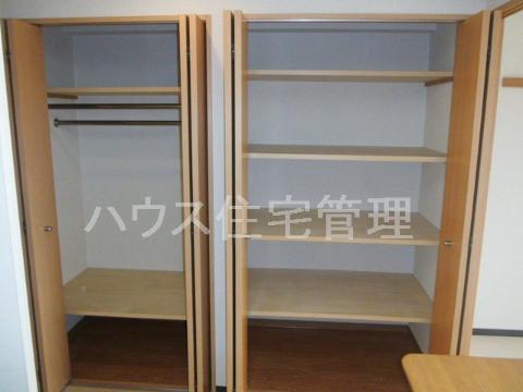収納　クローゼット