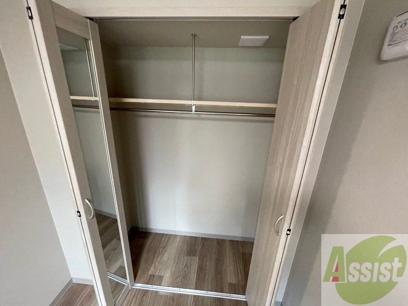 収納　収納もバッチリあるのでお部屋が片付きますよ！