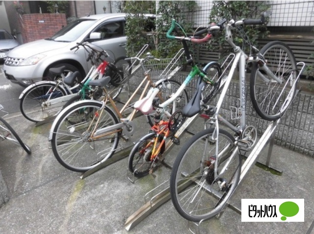 駐車場　駐輪場