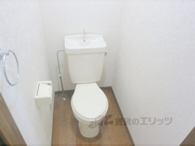 トイレ　バスとトイレも別々