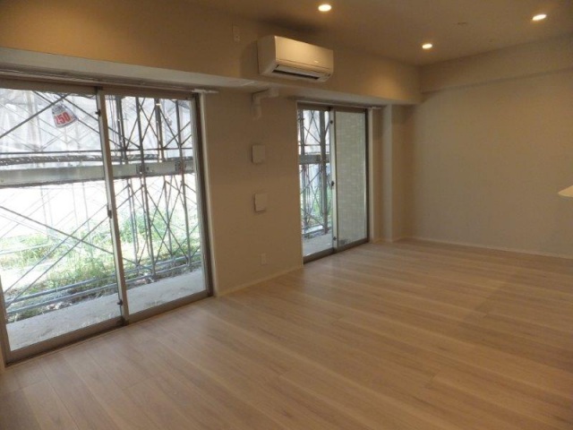 居室・リビング　同型イメージ