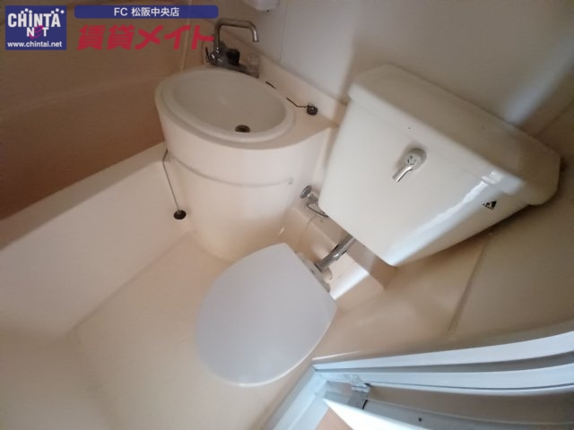 トイレ　別部屋のお写真です！