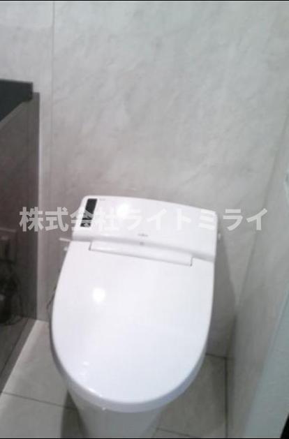 トイレ　?