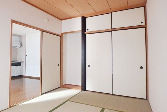 その他部屋・スペース　★収納付き和室★