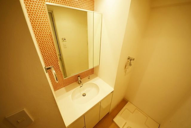 洗面設備　別部屋参考写真