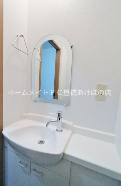 洗面設備　同型別部屋写真