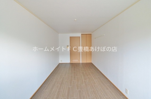 居室・リビング　同型別部屋写真