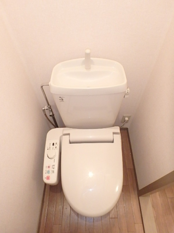 トイレ　図面と現状に相違がある場合には現状を優先