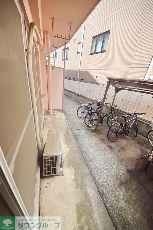 バルコニー　バルコニー