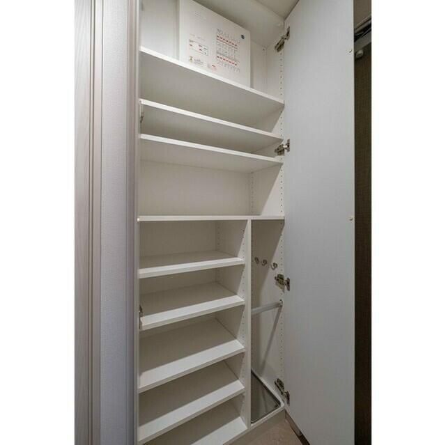玄関　シンプルで使いやすい玄関です