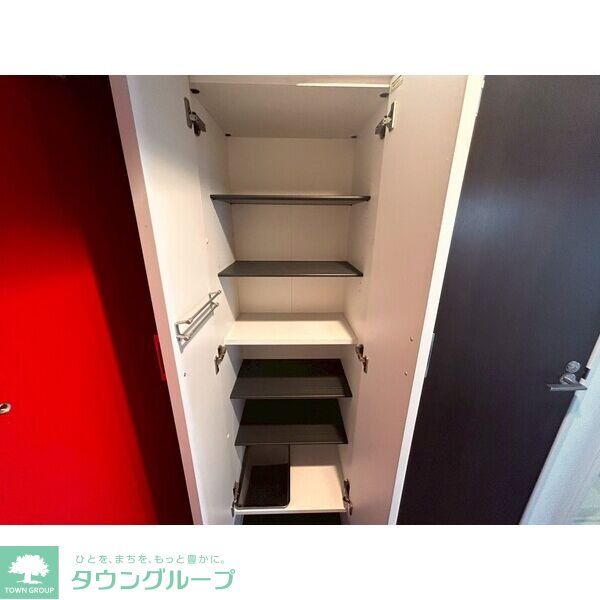 玄関　設備