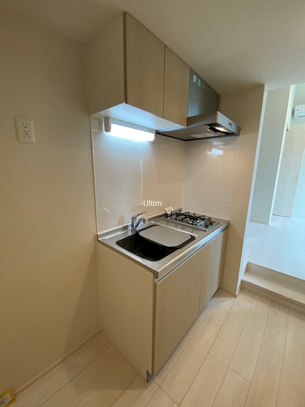 キッチン　別のお部屋の写真ですが参考までに