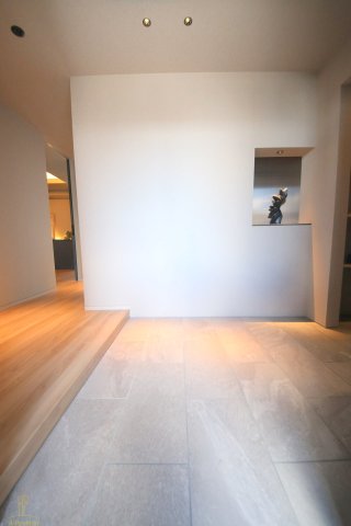 S-Edition SHINMACHIの玄関写真