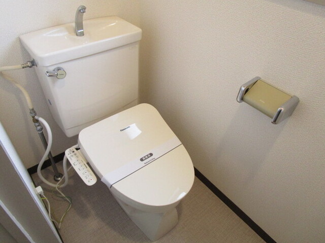 メゾンフローラ市川のトイレ写真