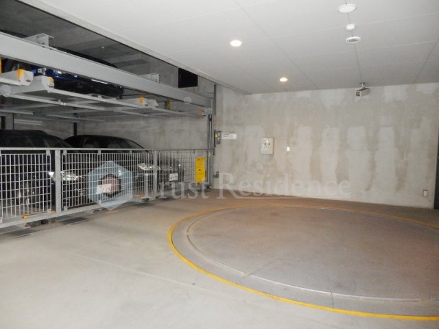 駐車場　パンセフレスコ