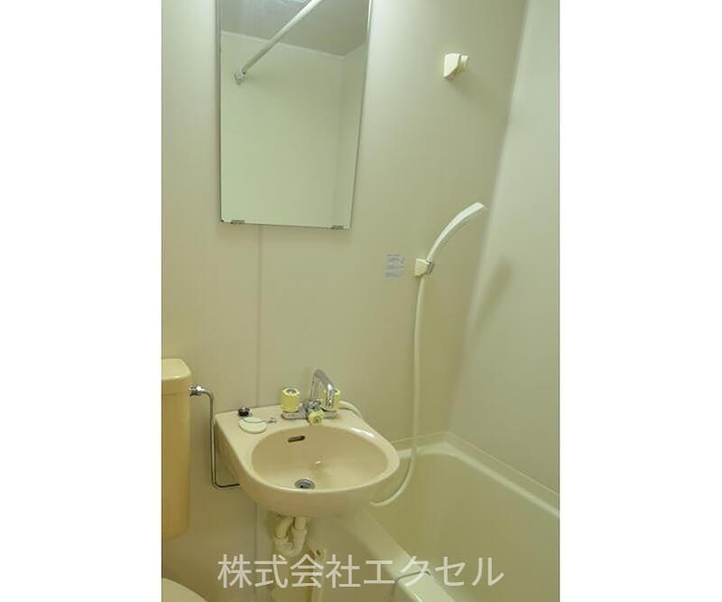 洗面設備　洗面台です。