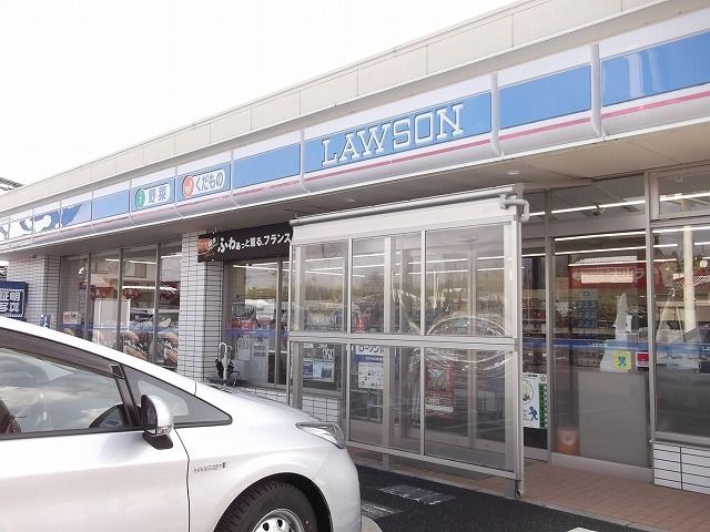 コンビニ　ローソン賀鳥取賀露団地店（コンビニ）まで1200m