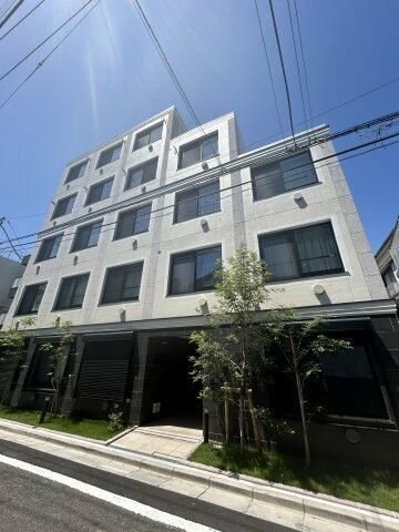 建物外観　外観は落ち着いています
