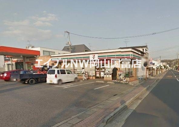 コンビニ　セブンイレブン岡山門田屋敷4丁目店（コンビニ）まで356m