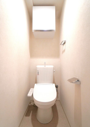 トイレ　清潔感のあるトイレです
