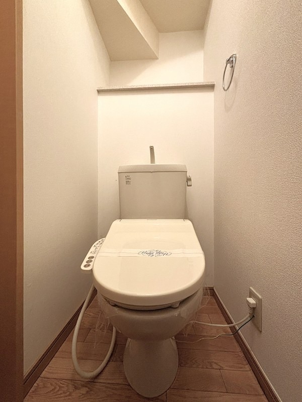 トイレ　図面と現状に相違がある場合には現状を優先