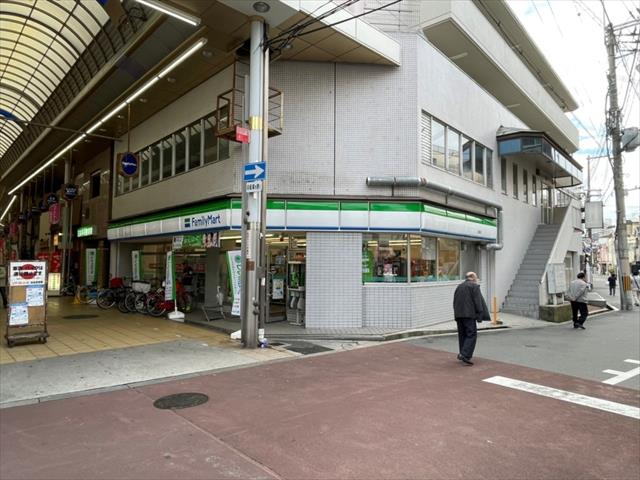 コンビニ　ファミリーマート 京橋店（コンビニ）まで524m
