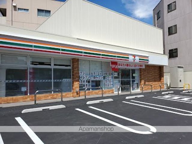 コンビニ　セブン-イレブン 赤羽岩淵駅前店（コンビニ）まで448m