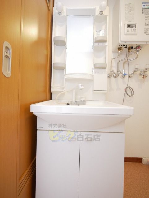 洗面設備　シャンプードレッサー完備しています♪