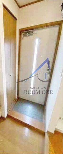 玄関　玄関です。