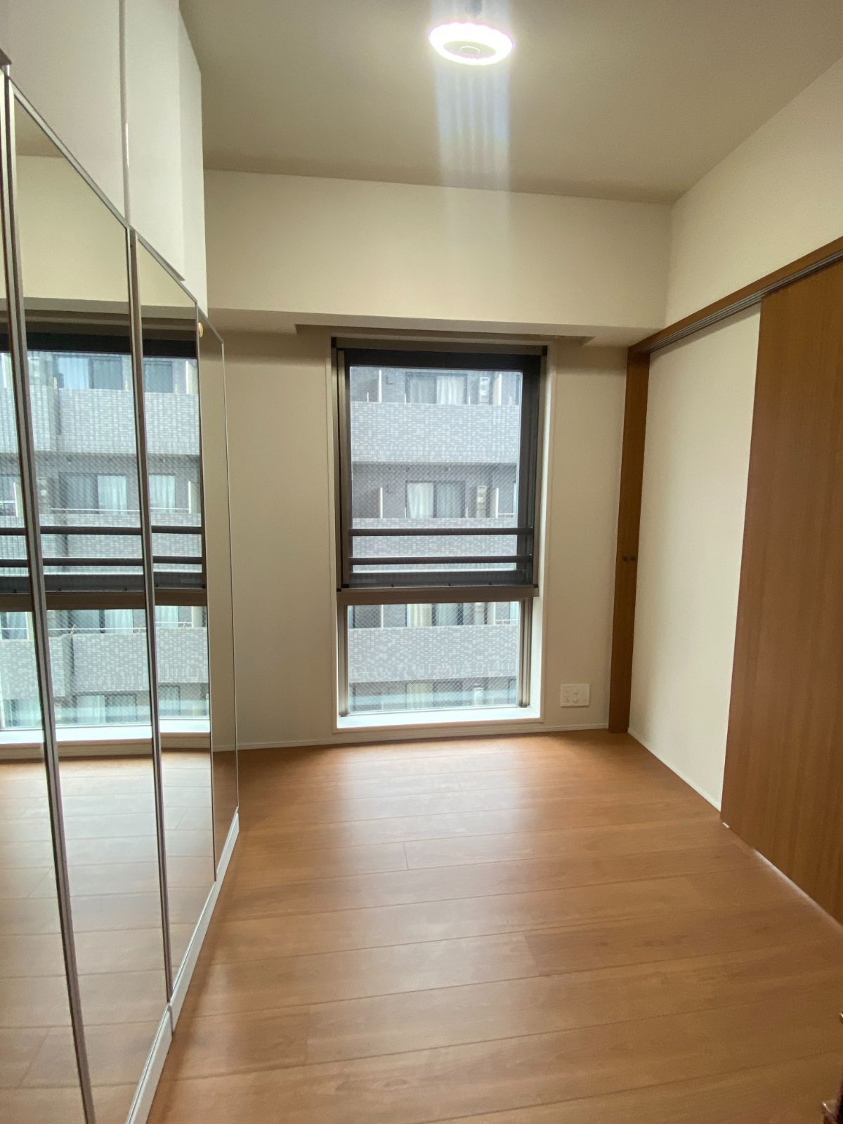 その他部屋・スペース　DEN(3.8帖)