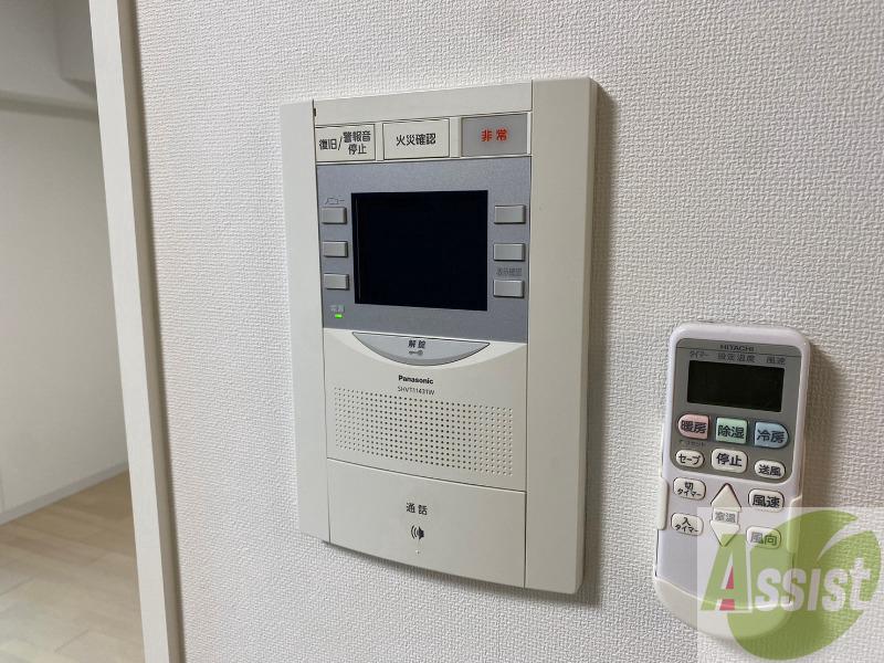 セキュリティ　ＴＶモニター付インターホンです。来客者の顔が見えるので安心！