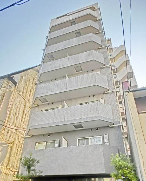 建物外観　★外壁タイル張り、重厚感のある外観★