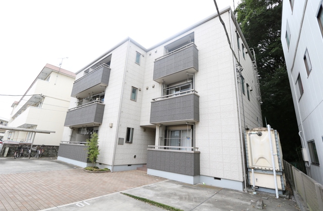 建物外観　☆周辺施設充実の立地☆