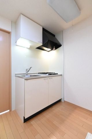 キッチン　（別タイプ参考写真）エクセリア池袋ＷＥＳＴ　板橋区南町