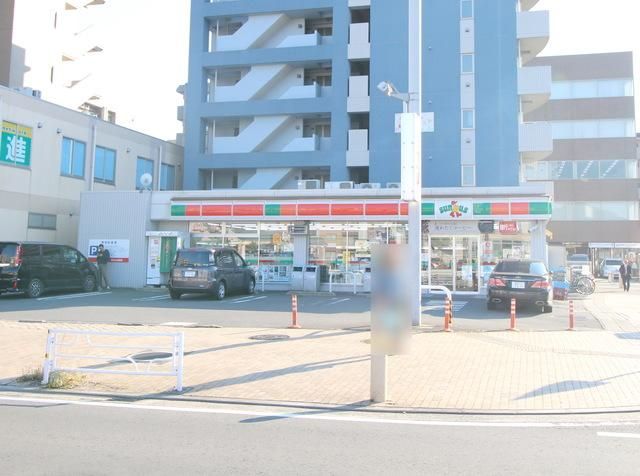 コンビニ　サンクス都筑北山田店（コンビニ）まで409m