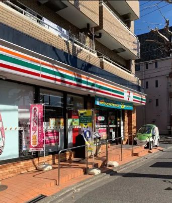 コンビニ　セブンイレブン文京植物園前店（コンビニ）まで135m