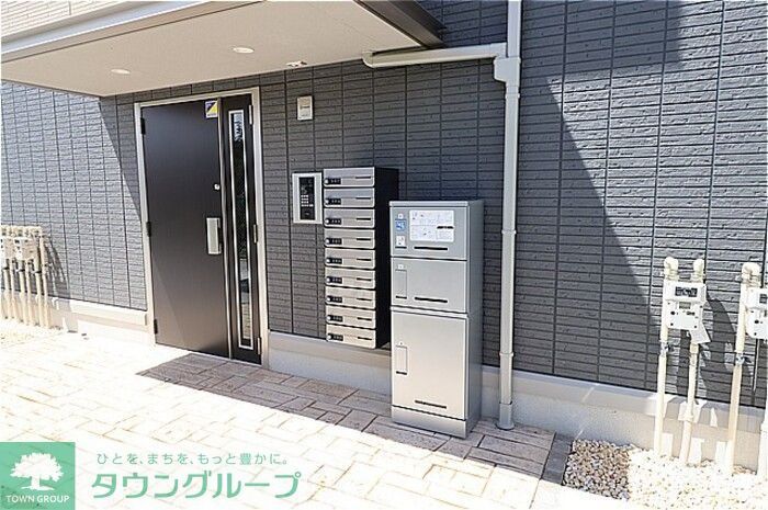 エントランス　お問合せはタウンハウジングまで！※現地待合わせ相談可能