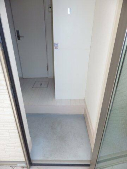 玄関　別部屋参照