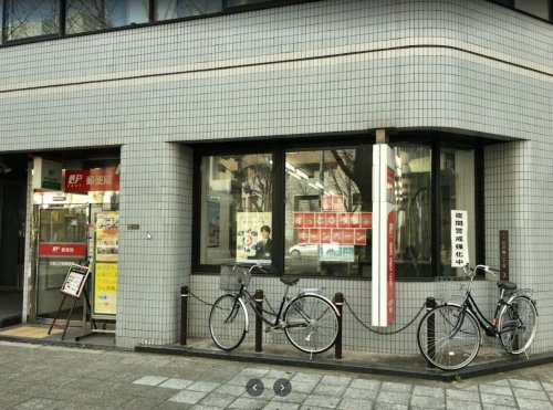郵便局　大阪江戸堀郵便局（郵便局）まで261m