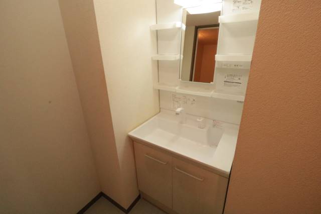 洗面設備　シャンドレで朝の準備バッチリ！
