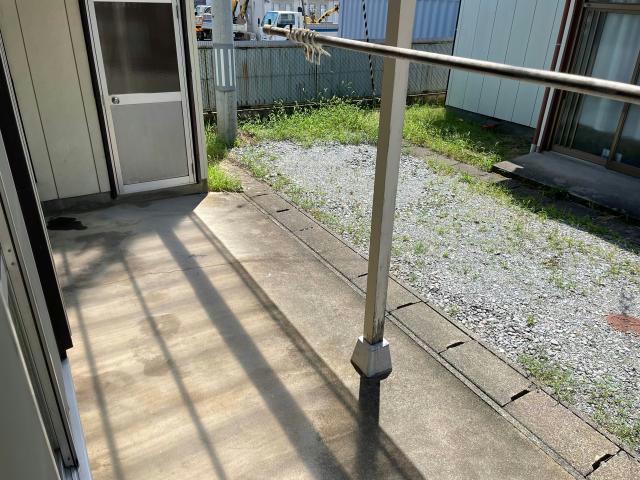 バルコニー　別部屋イメージ