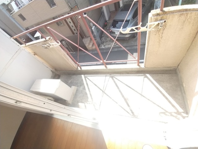 バルコニー　★広角レンズ撮影写真