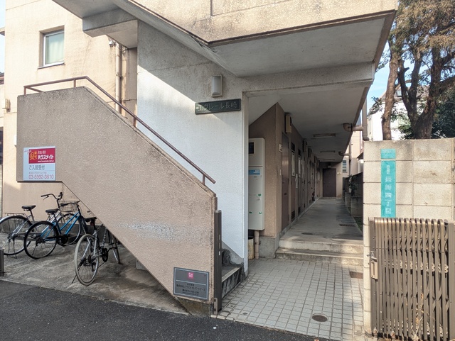 エントランス　エントランス