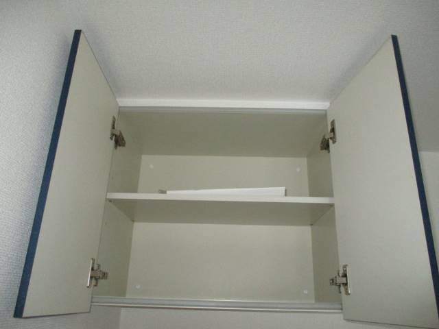 その他　ダイニング収納（上）