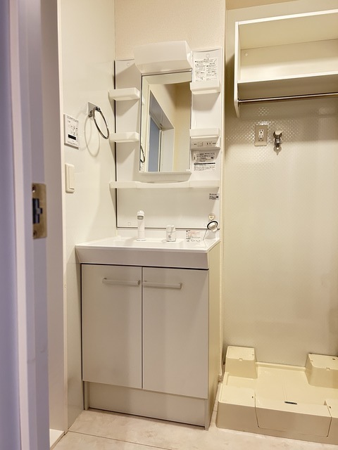 洗面設備　※１０２号室参考写真です。