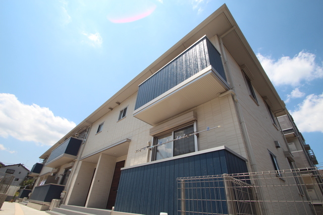 建物外観　横浜市営地下鉄ブルーライン片倉町駅から徒歩４分◎