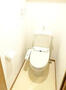 トイレ　別部屋の画像を使用しております。