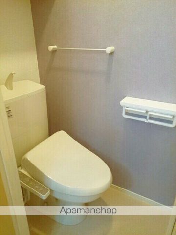 ウィステリア コーキ Bのトイレ写真