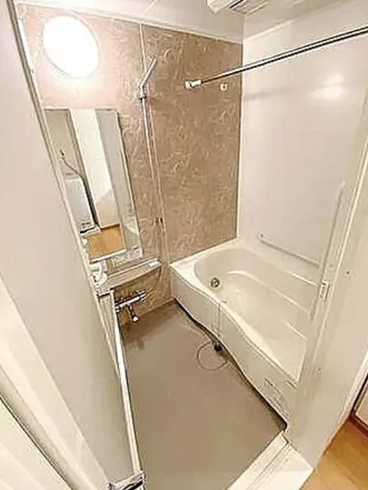 バス・シャワールーム　※別部屋の参考写真です。