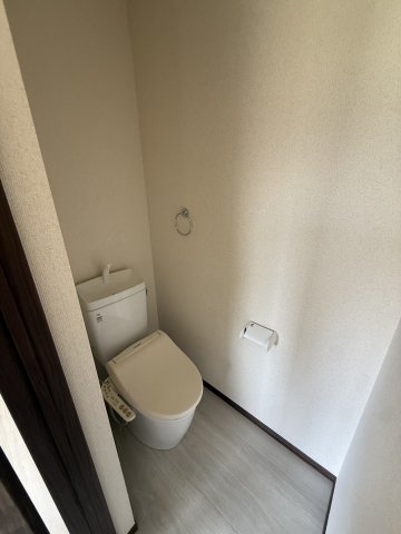 東京メトロ丸ノ内線 方南町駅 徒歩8分 2階建 築56年のトイレ写真